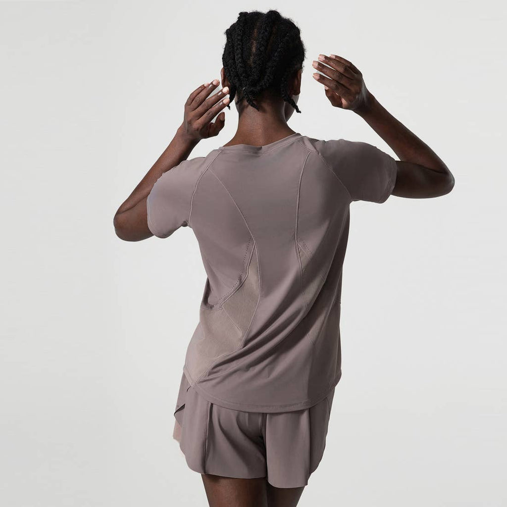 T-shirt Sport Respirant Femme — Confort Toute la Journée | MenoComfort